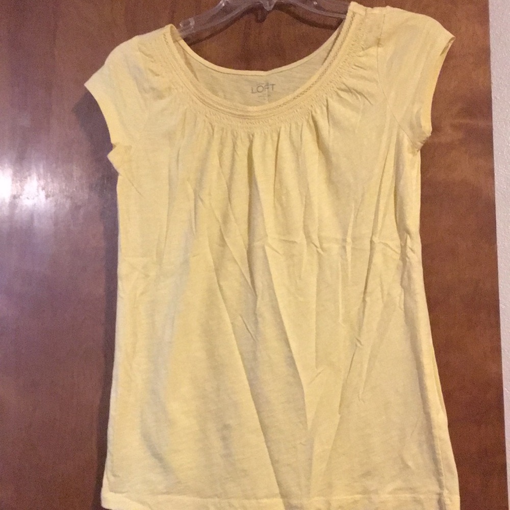 EUC LOFT Top